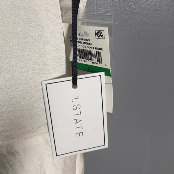 NWT 1. State White Sleeveless Top - Picture 3 of 7